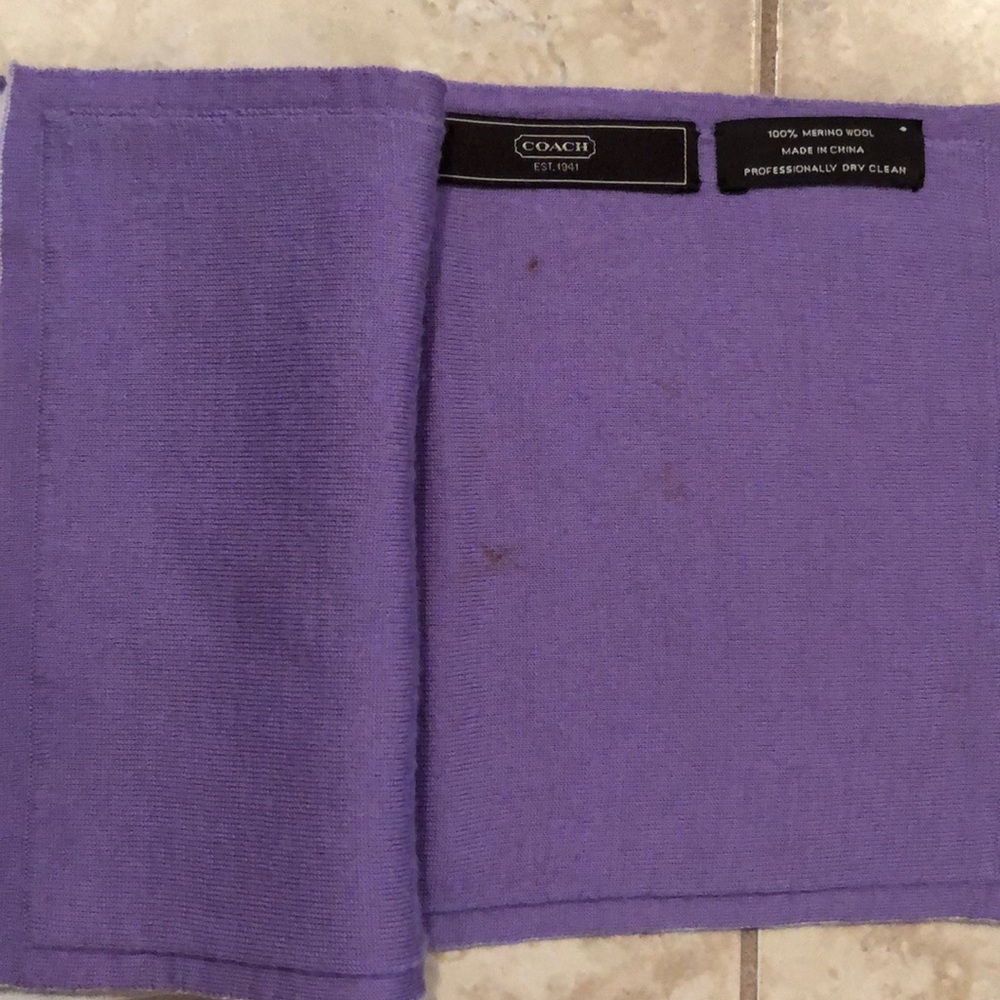 AUTHENTIC COACH - Picture 4 of 4